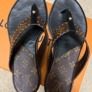 Sold OUT 💯 Auth Louis Vuitton Sunny Thong Sandal